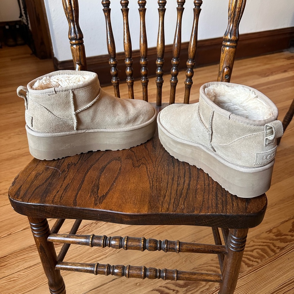 Ugg Ultra Mini Platform